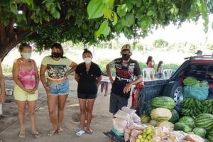 Alimentos da agricultura camponesa são partilhados com famílias do Alto Sertão da Paraíba Alimentos da agricultura camponesa são partilhados com famílias do Alto Sertão da Paraíba
