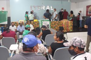 Famílias camponesas acompanhadas pela CPT voltam ao Iteral para cobrar celeridade na reforma agrária dos acampamentos pelo Governo de Alagoas Famílias camponesas acompanhadas pela CPT voltam ao Iteral para cobrar celeridade na reforma agrária dos acampamentos pelo Governo de Alagoas