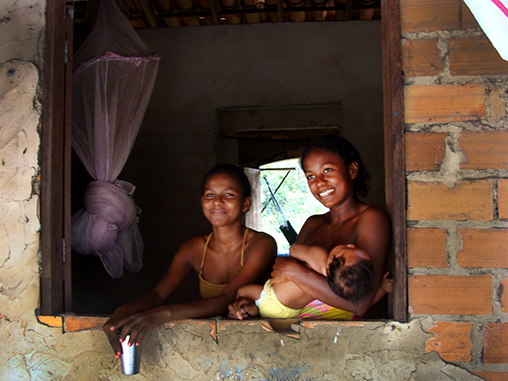 Mulheres de comunidade quilombola na Ilha do Marajó, no Pará. Foto: Daniel Santini